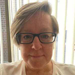 Meet your Posher, Catherine